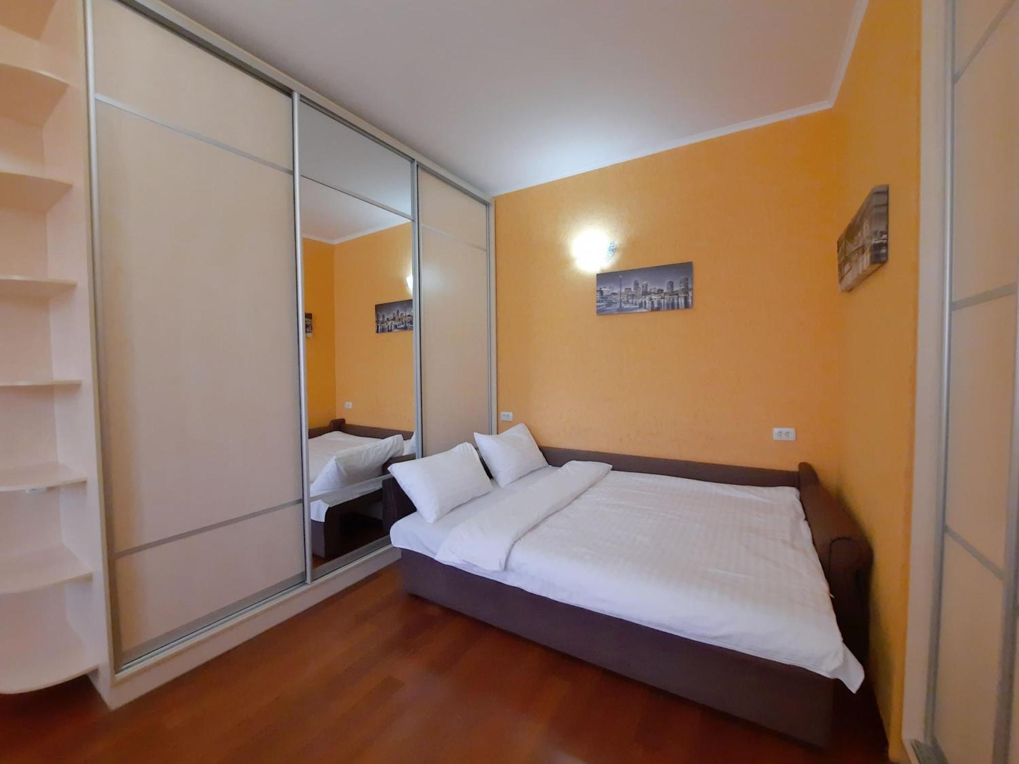 Двокімнатна Квартира В Центрі Біля Готелю Палаццо Мережа Alex Apartments Безконтакнте Заселення 24-7 波尔塔瓦 外观 照片