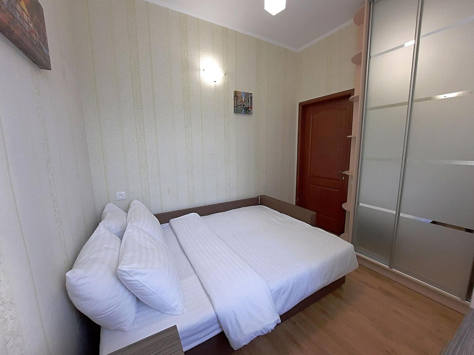 Двокімнатна Квартира В Центрі Біля Готелю Палаццо Мережа Alex Apartments Безконтакнте Заселення 24-7 波尔塔瓦 外观 照片