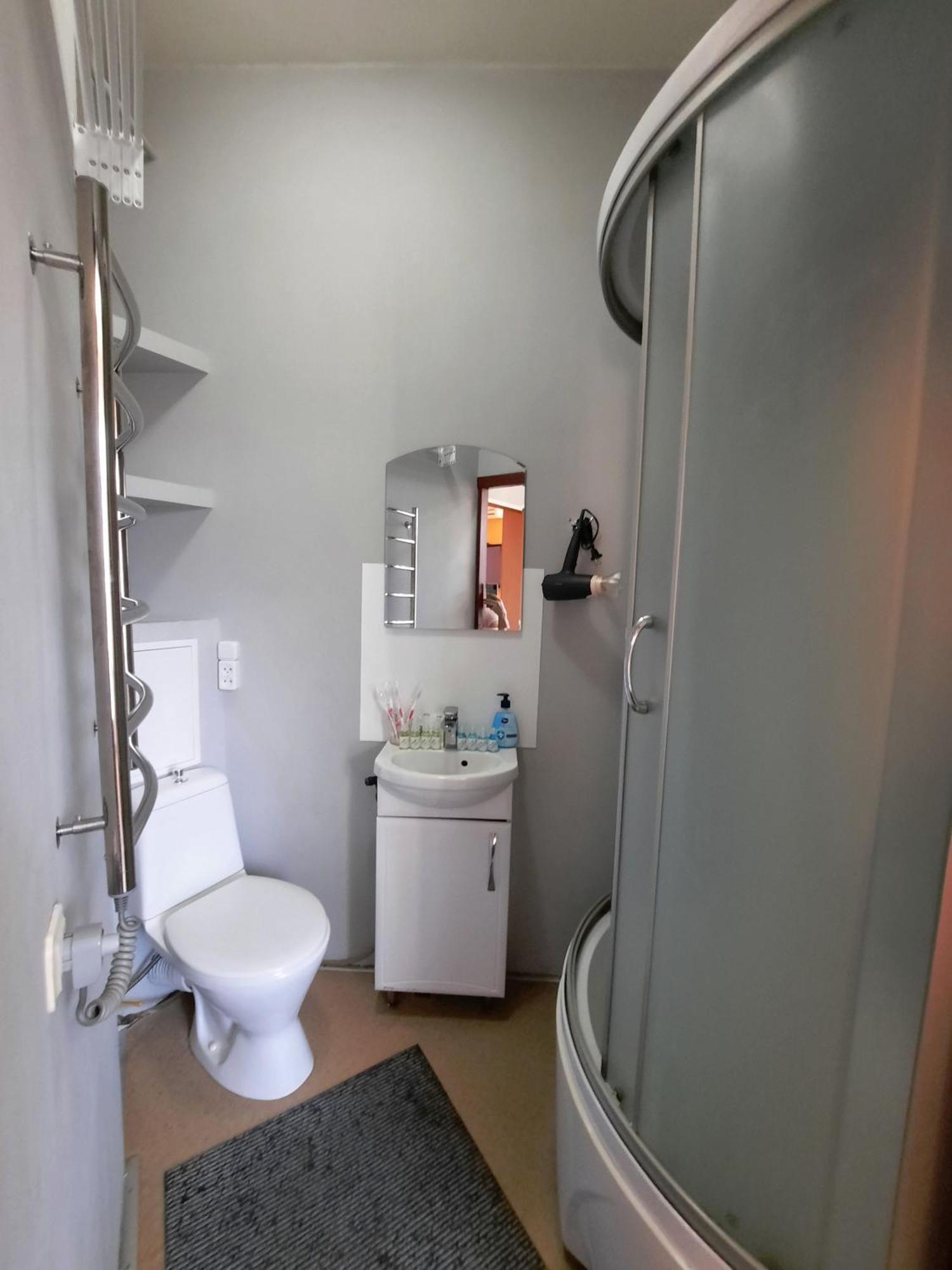 Двокімнатна Квартира В Центрі Біля Готелю Палаццо Мережа Alex Apartments Безконтакнте Заселення 24-7 波尔塔瓦 外观 照片